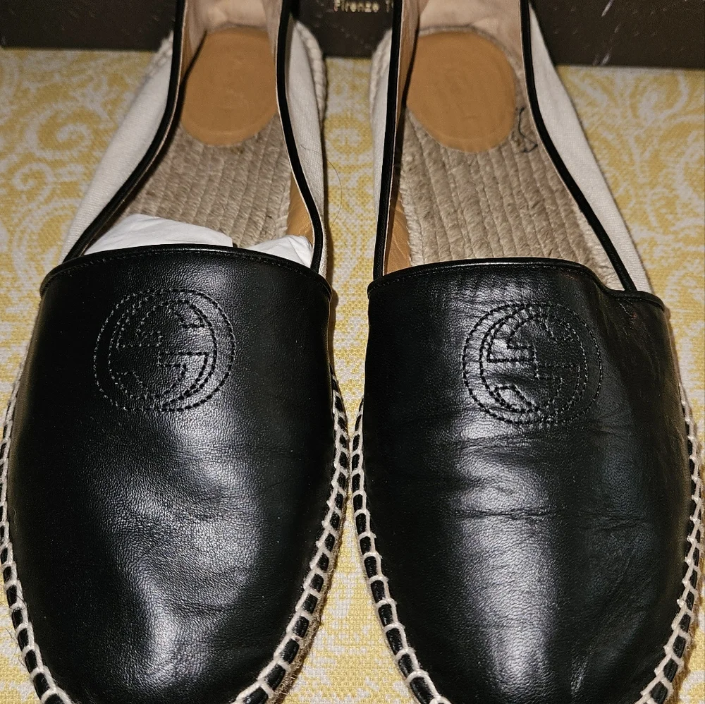 Authentic Gucci Black and Cream Women's Espadrilles - Picture 3 of 10